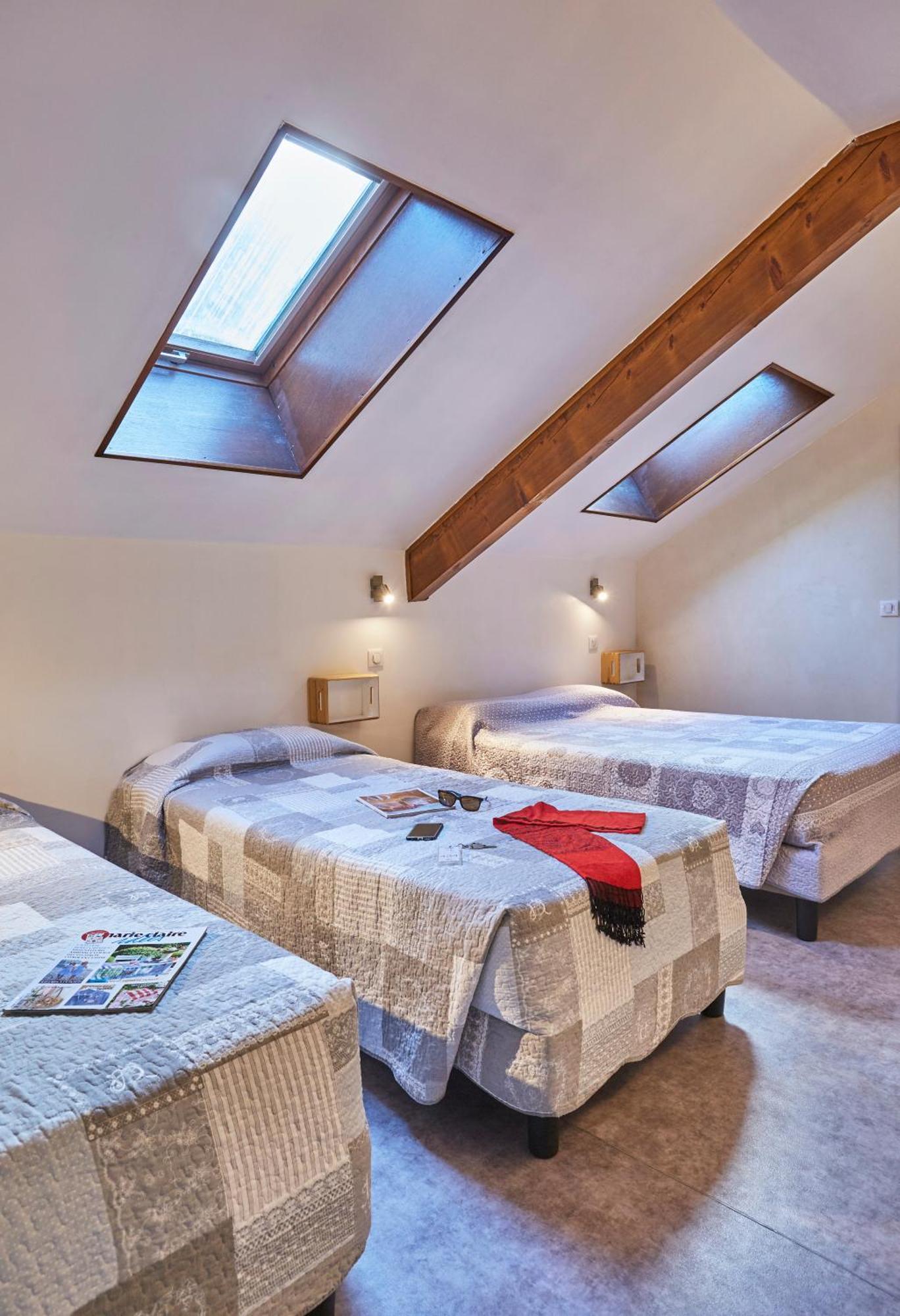 Cit'Hotel Le National Cluses Buitenkant foto