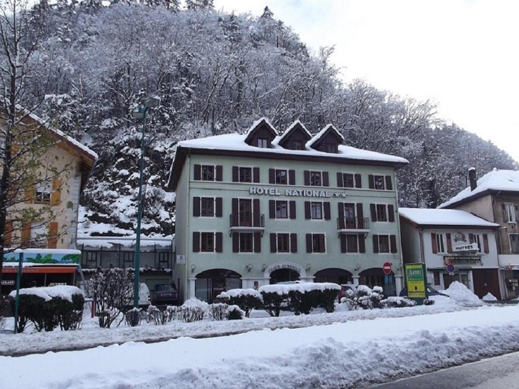 Cit'Hotel Le National Cluses Buitenkant foto